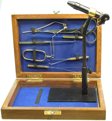 Gulam Nabi 41341 Набор инструментов в деревянной коробке COACHMAN TOOLS KIT (фото, вид 1)