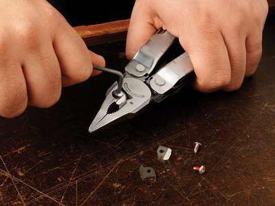 Leatherman 81181     Super Tool 300 + Monarch 400 (,  10)
