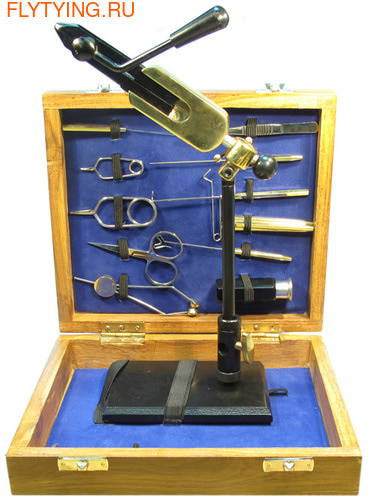 Gulam Nabi 41330   Crown Tools Kit Wooden Box ()