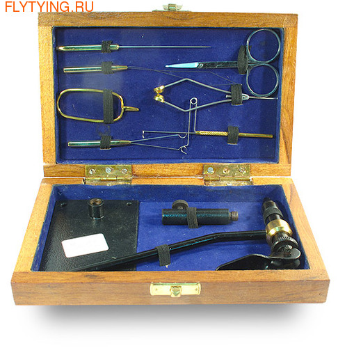 Gulam Nabi 41341      ROYAL COACHMAN TOOLS KIT ()